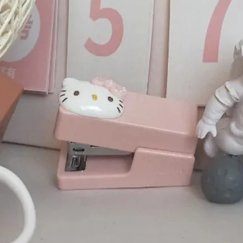Sanrio Kawaii Hello Kitty Stapler Cartoon Mini Non-slip Substrate Portable Labor-Saving Stationery Binder Office Appliances images - 6