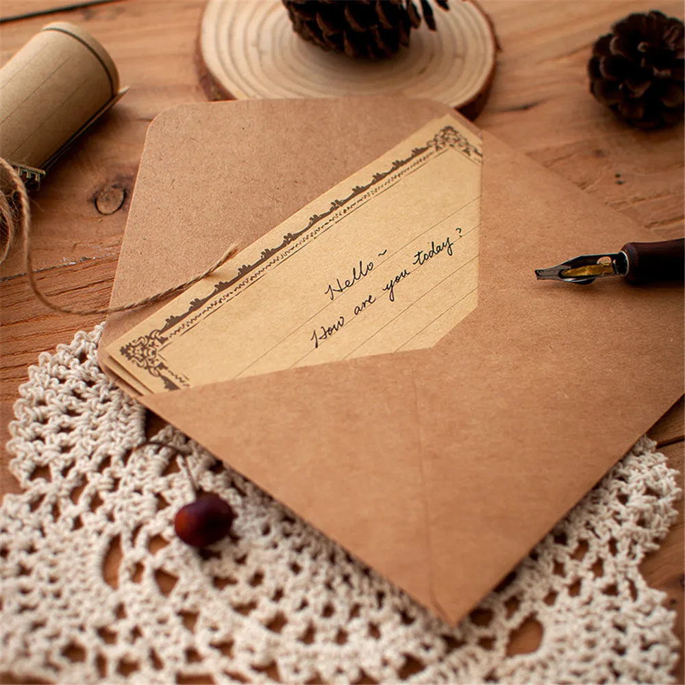 

Vintage Kraft Paper Envelopes Set with Letter Papers Stickers Retro Writing Pad Invitations Office Supplies School Stationery