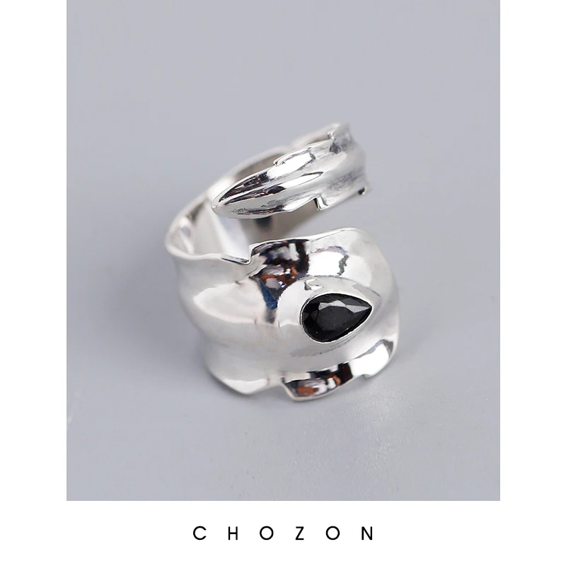 

S925 Pure Silver Stackable Leaf Open Resizable Ring Paved with Black Glass Stone Silver Color Ring for Women Fashion Jewelry