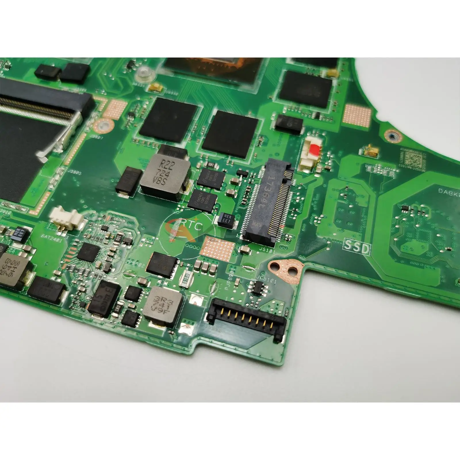 Рисунок 4 - Материнская плата Q535U Q535UD UX561U UX561UD