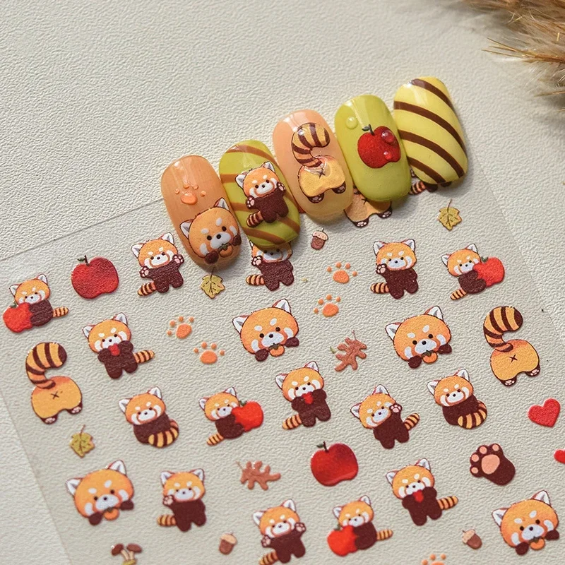 Яблоко шишка гриб лапа сердце листья енот эйлр Fulgens малый хвост панды медведь