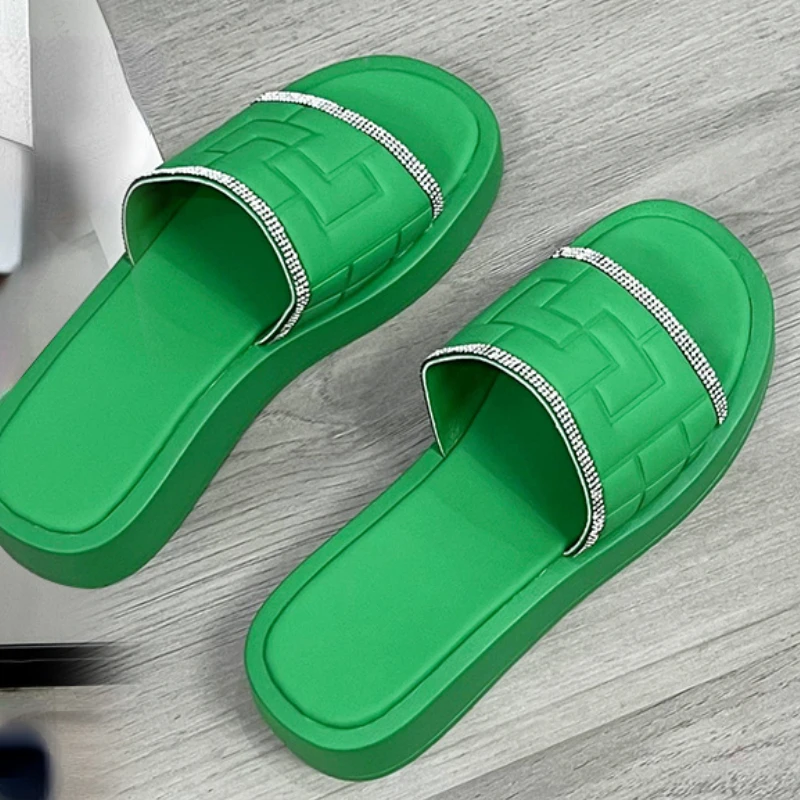 

2023 Thick Platform Slippers Women Indoor Bathroom Slipper Soft Anti-slip Lovers Home Floor Slides Ladies Summer Shoes