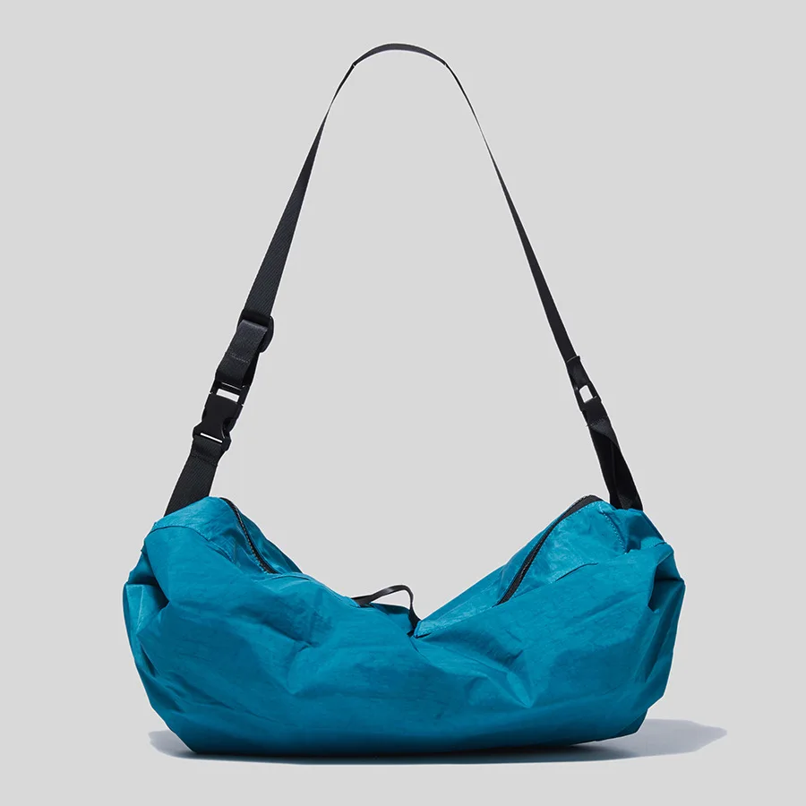 New Famous Brand Designer Satchels Large Capacity Canvas Solid Color High Quality Casual Leisure Simple Travel Messenger Bags