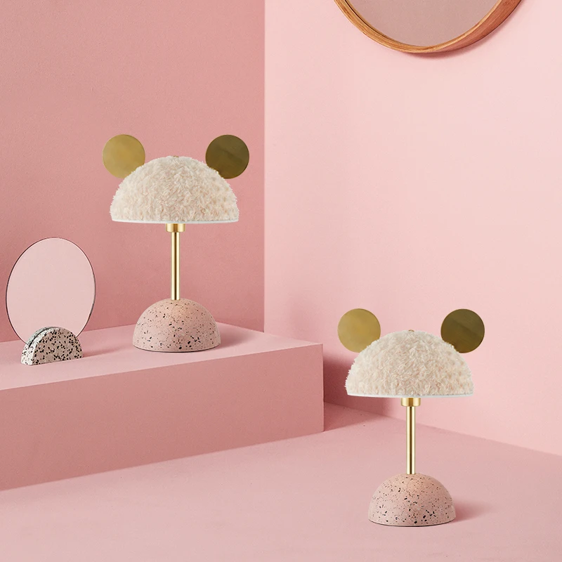 

Modern Iron Table Lamp Home Deco Cartoon Table Lamps For The Bedroom Bedside Study Hotel Living Children's Room Desk Light Lamp