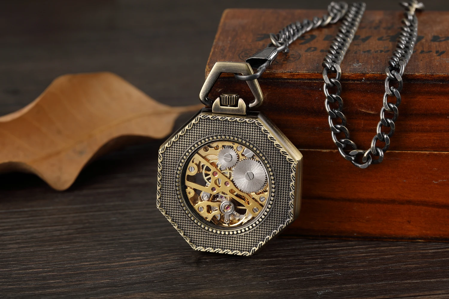 Vintage Retro Antique Steampunk Pocket Watch Fashion Roman Numerals Automatic Mechanical Men Watches Necklace Clock Reloj Hombre