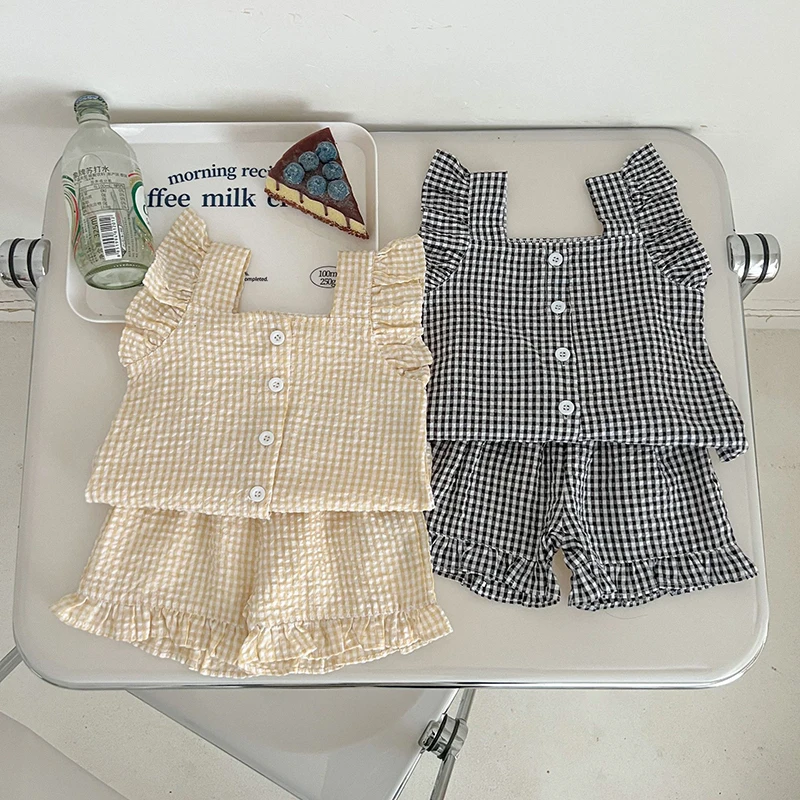 

Новый летний комплект детской одежды, хлопковый клетчатый жилет для девочек + шорты, комплекты детской одежды, милые комплекты одежды для малышей