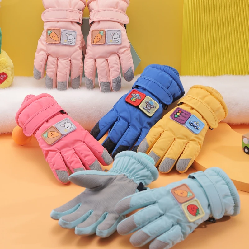 

Детские теплые лыжные перчатки, зимние бархатные плотные водонепроницаемые ветрозащитные и нескользящие варежки для мальчиков и девочек 4-12 лет