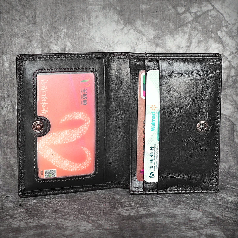 

Кошелек мужской из натуральной кожи с блокировкой RFID
