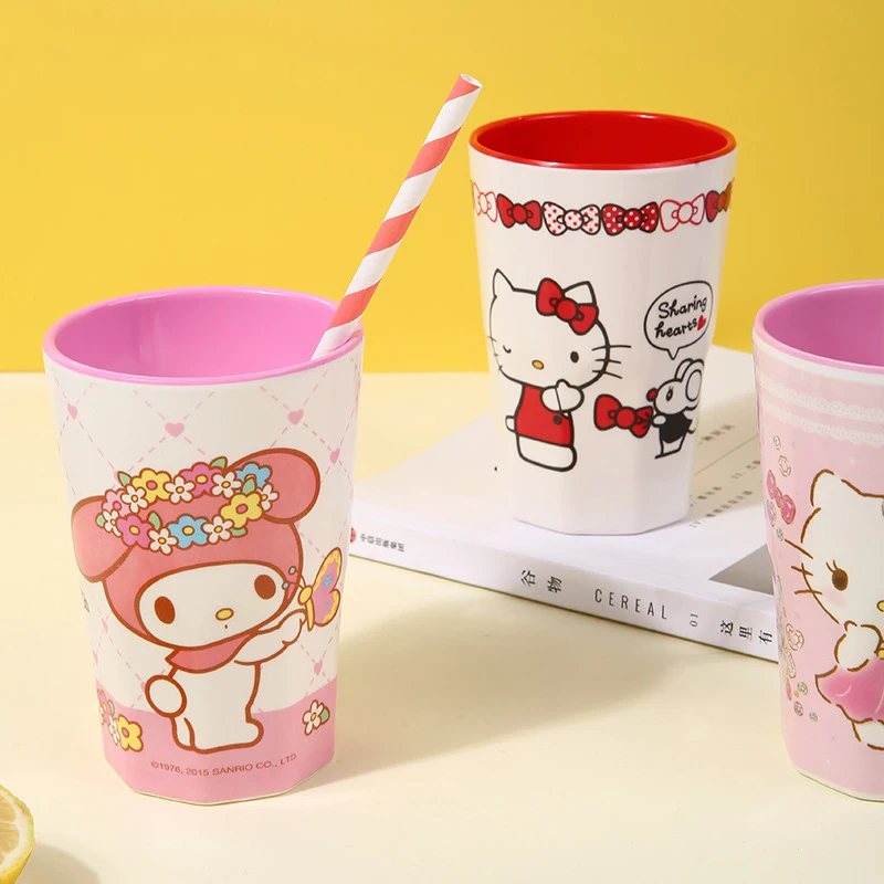 

310ml Sanrio My Melody Hello Kitty Coffee Cup Reusable Cups Plastic Tumbler Matte Finish Coffee Mug Melamine Plastic Two Colors