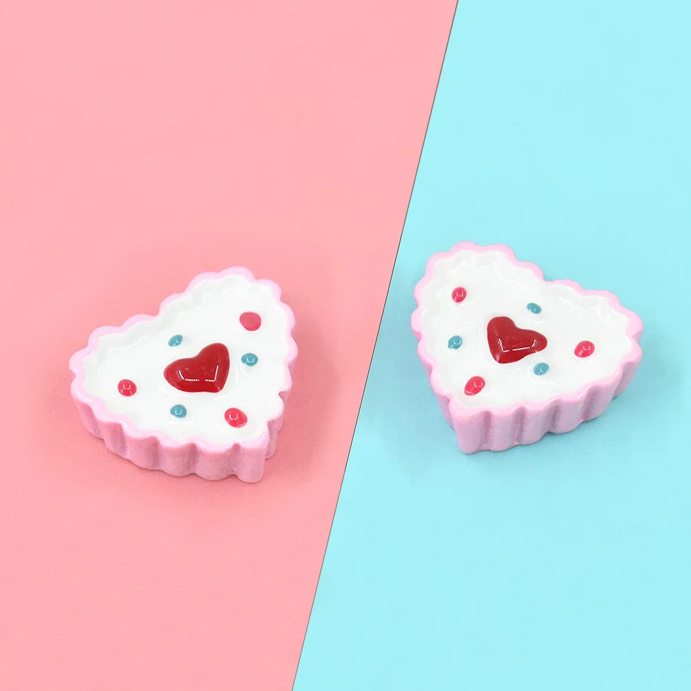 

10pcs Kawaii Resin Heart Cake Decoration Scrapbooking Embellishment Accessories Charms Flatback Items Miniature Dollhouse Diy