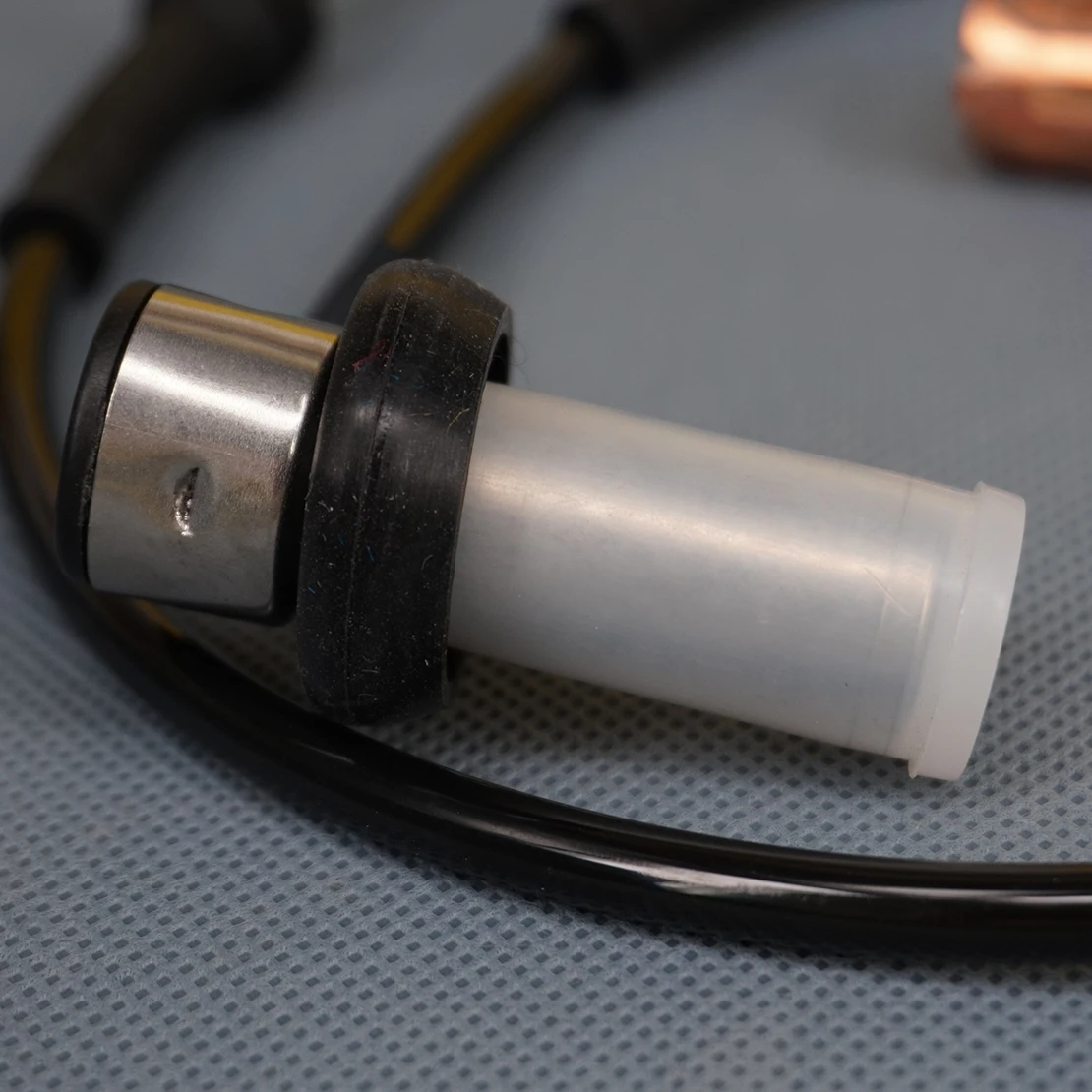 Датчик тормоза переднего колеса автомобиля STC2786 подходит для Range Rover P38 1994 1995 1996 1997