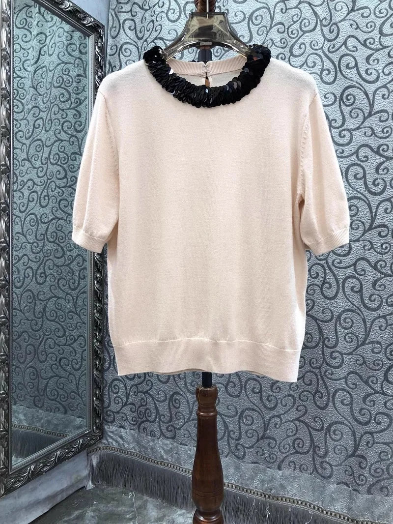 Женский джемпер с коротким рукавом красного черного или бежевого цвета