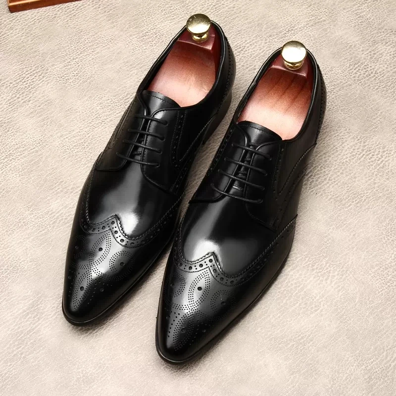 

Italian Male Oxford Handmade Mens Dress Shoes Genuine Leather Black Khaki Wine Red Lace Up Brogue Wedding Lace Up Shoes For Men