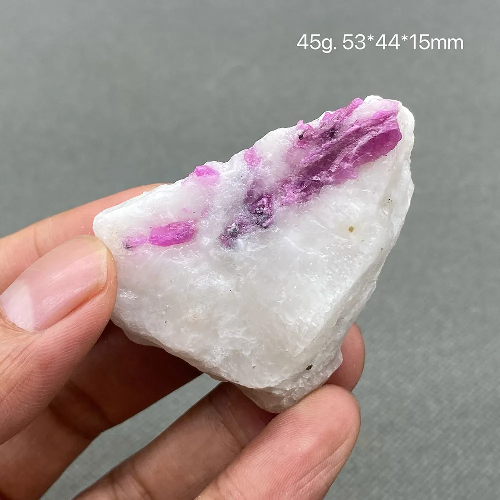 100% натуральный флуоресцентный рубин бриллиантовые камни и кристаллы Исцеляющие