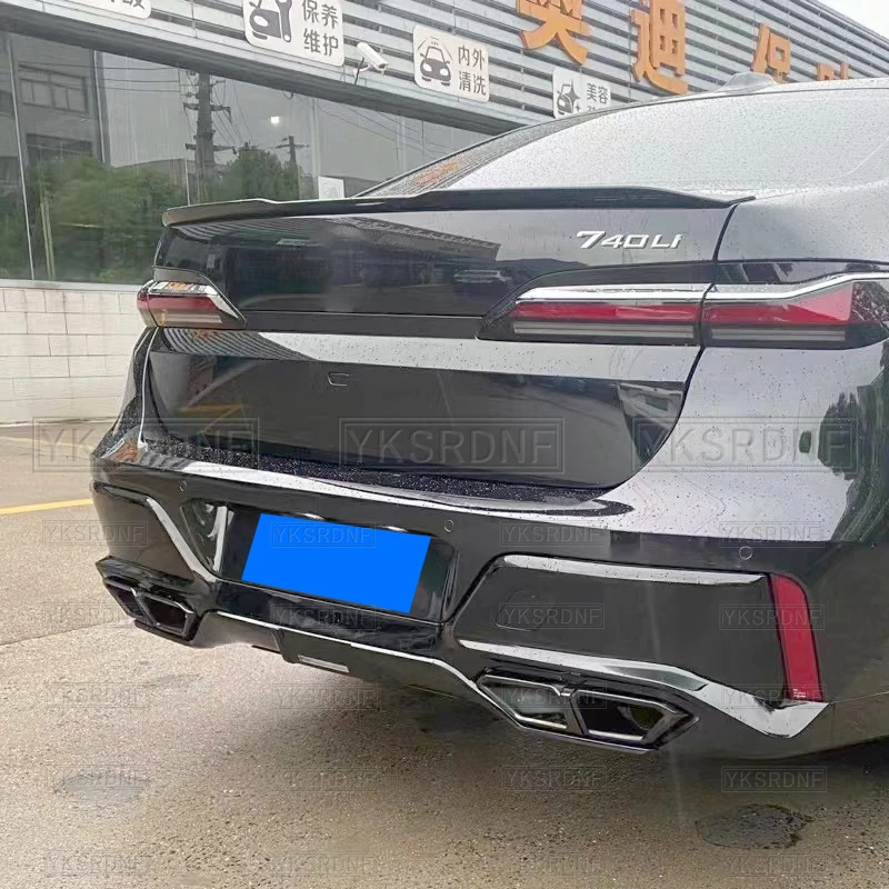 Высококачественная задняя крышка ABS для BMW 7 серии G70 2023 2024 в стиле M4 внешний