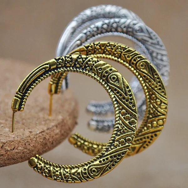 

Earrings For Women Designer Luxury Earrings Aesthetic Vintage Ear Studs Crystal Korean Style Simple Versatile