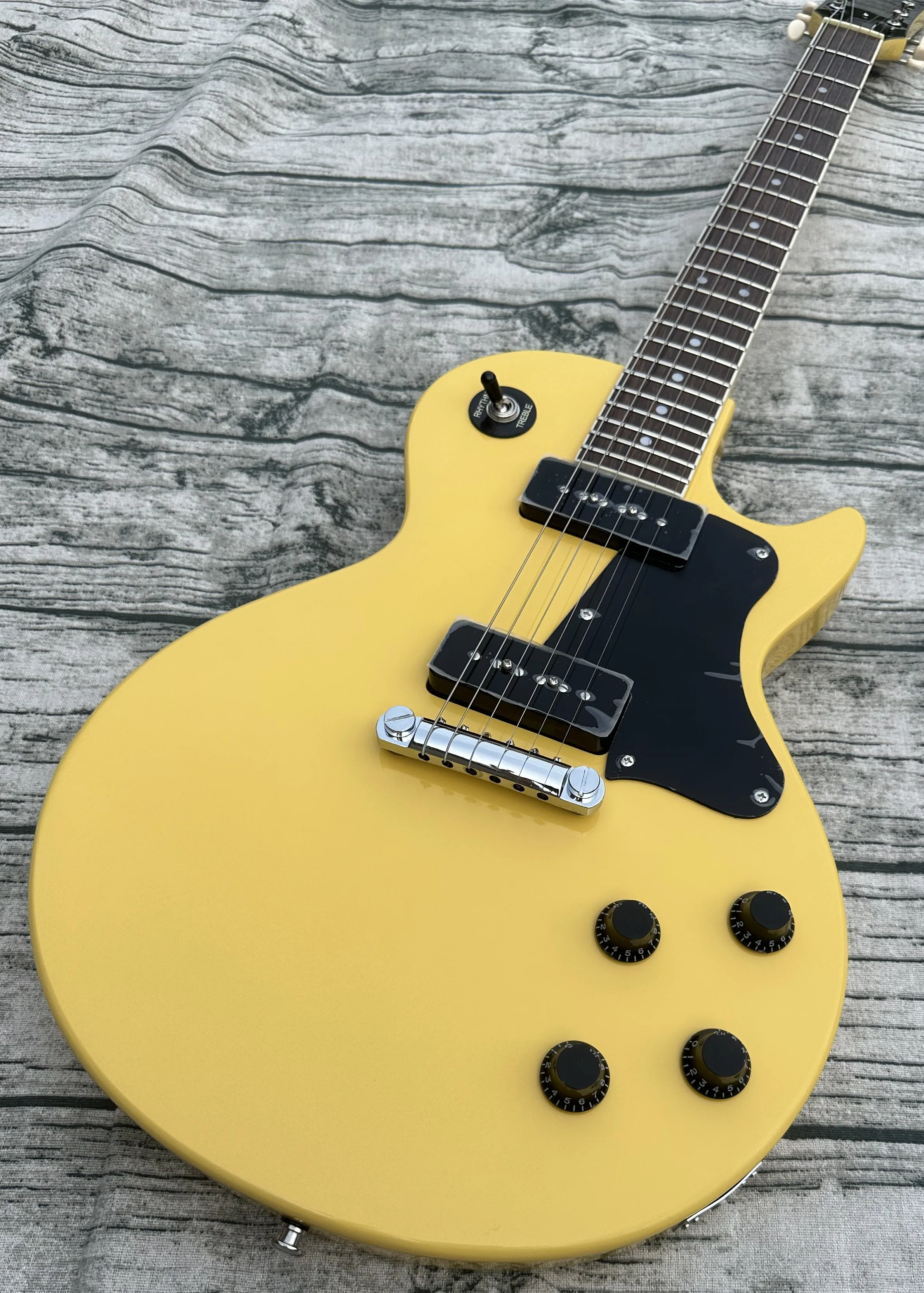 Стандартная электрогитара телевизор желтый кремово-желтый яркий кремово-белый