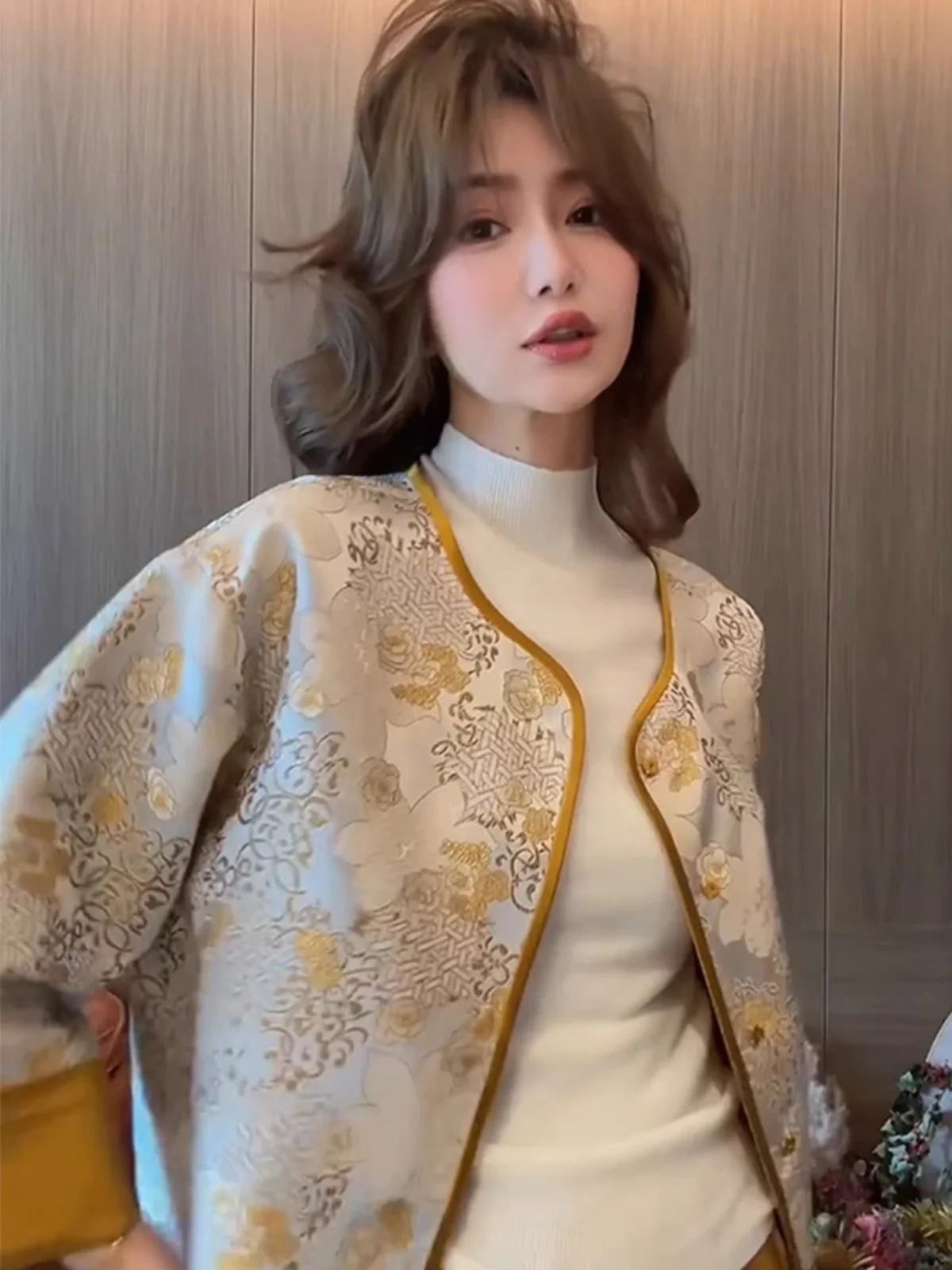 Большие размеры популярная в этом году верхняя одежда для женщин осень и зима