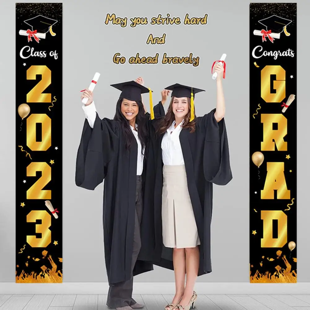 

1 Pair Banner Flags Polyester Graduate Party Banners Fine Workmanship 2023 Black Golden Color Graduation Couplets Decorative