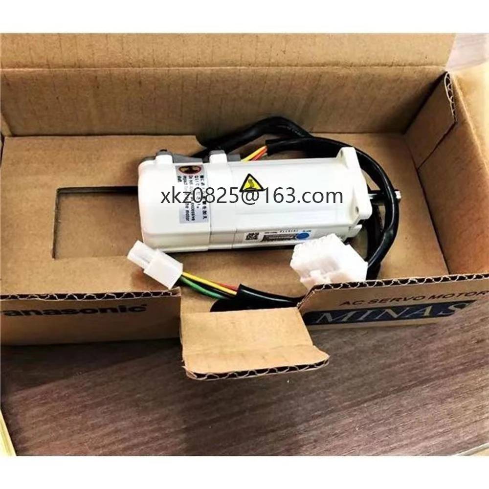 

Новый оригинальный Серводвигатель MSMA012C1A