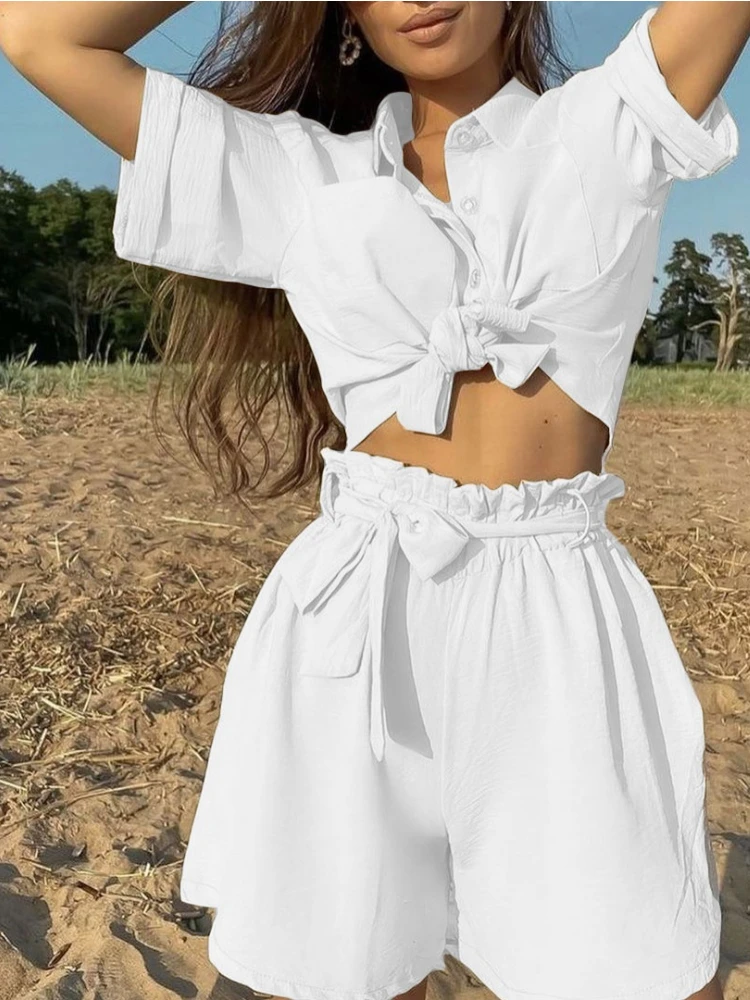

New 2022 Women's Solid-color Single-breasted Short-sleeved Shirt Strap Fashion Casual Beach Two-piece Women Sweat Suit Set