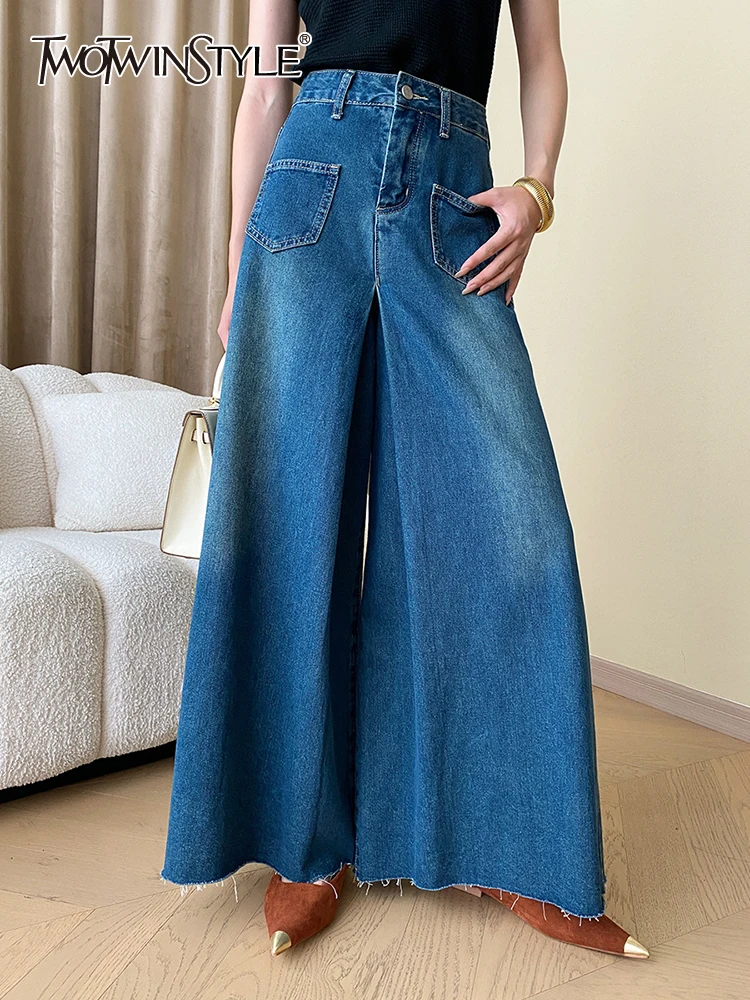 

TWOTWINSTYLE Loose Casual Jeans For Women High Waist Full Length Patchwork Pockets Vintage Wide Leg Trousers Female Fashion 2023