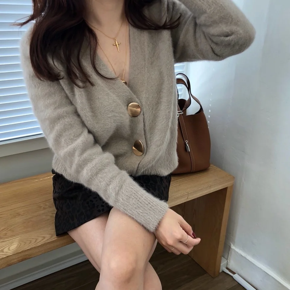 

Cardigan Autumn Winter Fashion Women Mink Cashmere Cardigan Sweater Female V-neck Knitted Long haired mink cashmere sweater