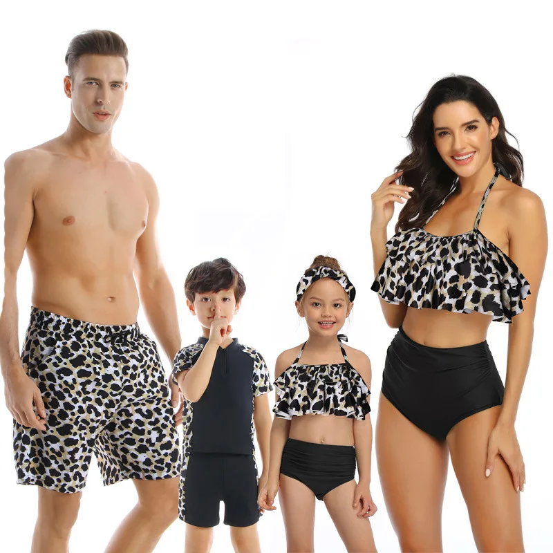 

Family Swimsuit 2 Piece Suits Mother Daughter Parent-child Swimsuit Family Matching Bathing Suits Sexy Ruffles Leopard Swimwear