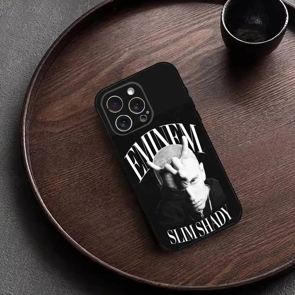 Чехол для телефона с изображением известного рэпера Эминема для iPhone 17, 16, 15, 14, 13, 12, 11 Plus, Pro Max, XS, мягкий силиконовый чехол черного цвета. (art.: 3920dcf49019a) - 3920dcf49019a