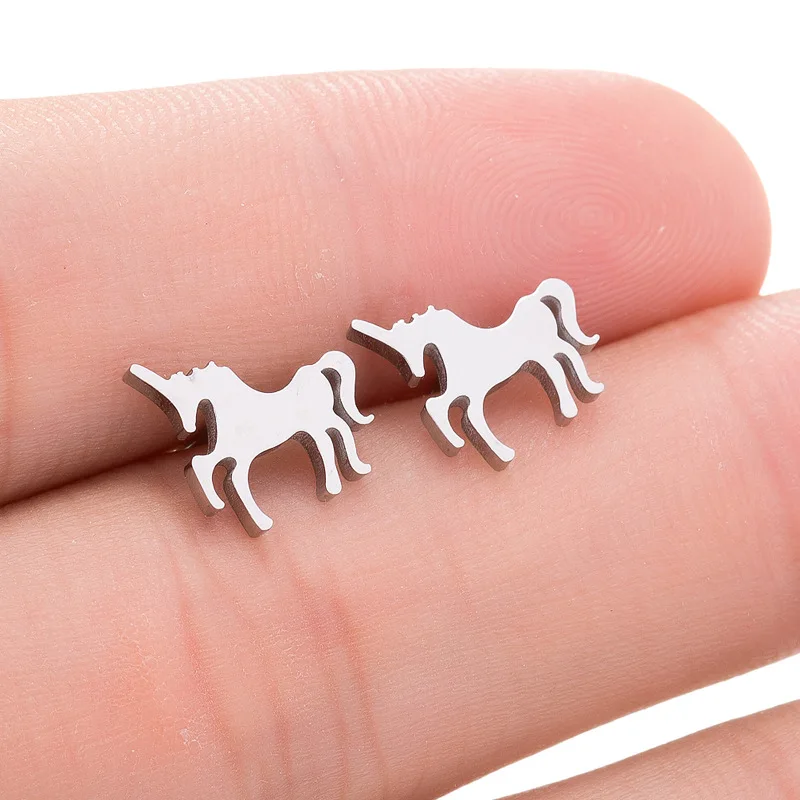 Изящные серьги-гвоздики из нержавеющей стали с изображением лошади единорога