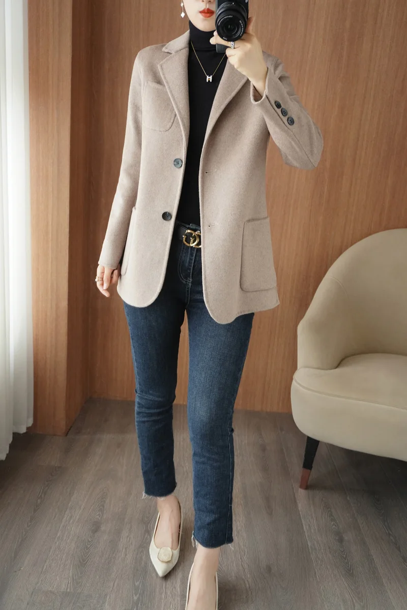 Женское однотонное пальто из шерсти и смесовых тканей