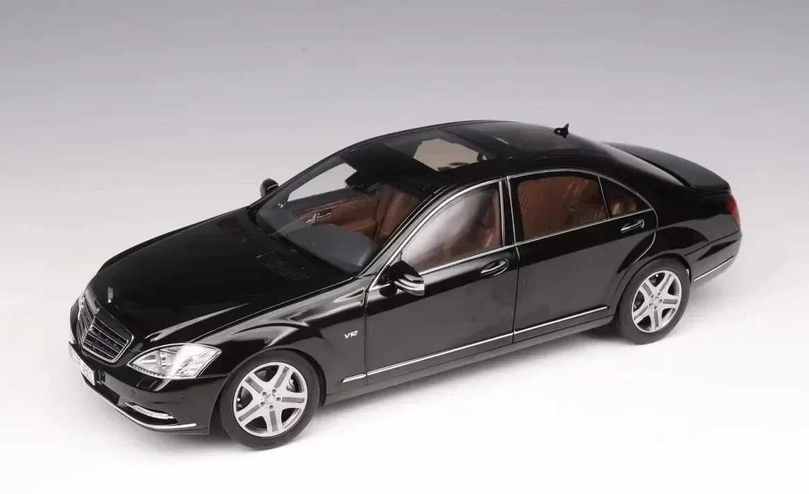 Motorhelix 1/18 для Maybach Mercedes Benz S600L W221 Limited 9000 литая под давлением модель автомобиля