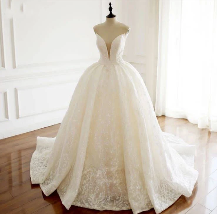 

Verngo Luxury Lace Ball Gown Wedding Dresses Sweetheart Court Train Princesss Bride Gowns Vestido de noiva