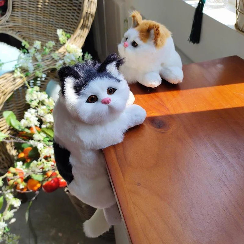 Плюшевый подвесной кот