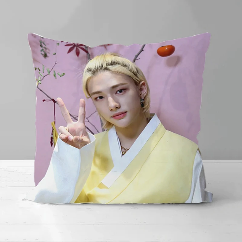 

Декоративные подушки для дивана KPOP Hwang Hyunjin, чехлы для подушек с двусторонним рисунком, Детские наволочки 45x45