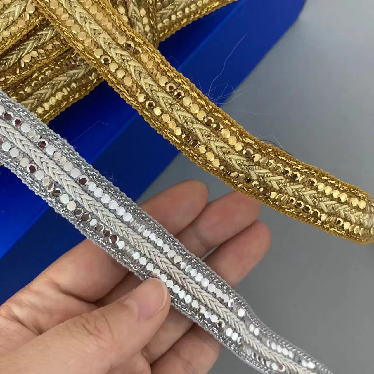 Кружевная тесьма 2 ярда 1 7 см