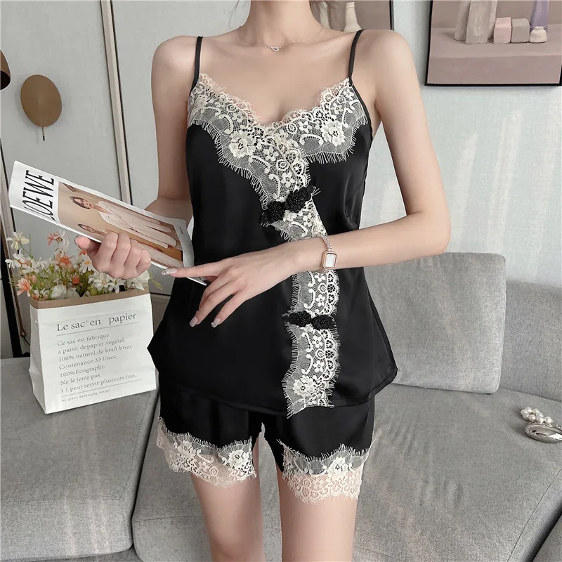 

Атласная женская ночная рубашка на пуговицах, 2 предмета