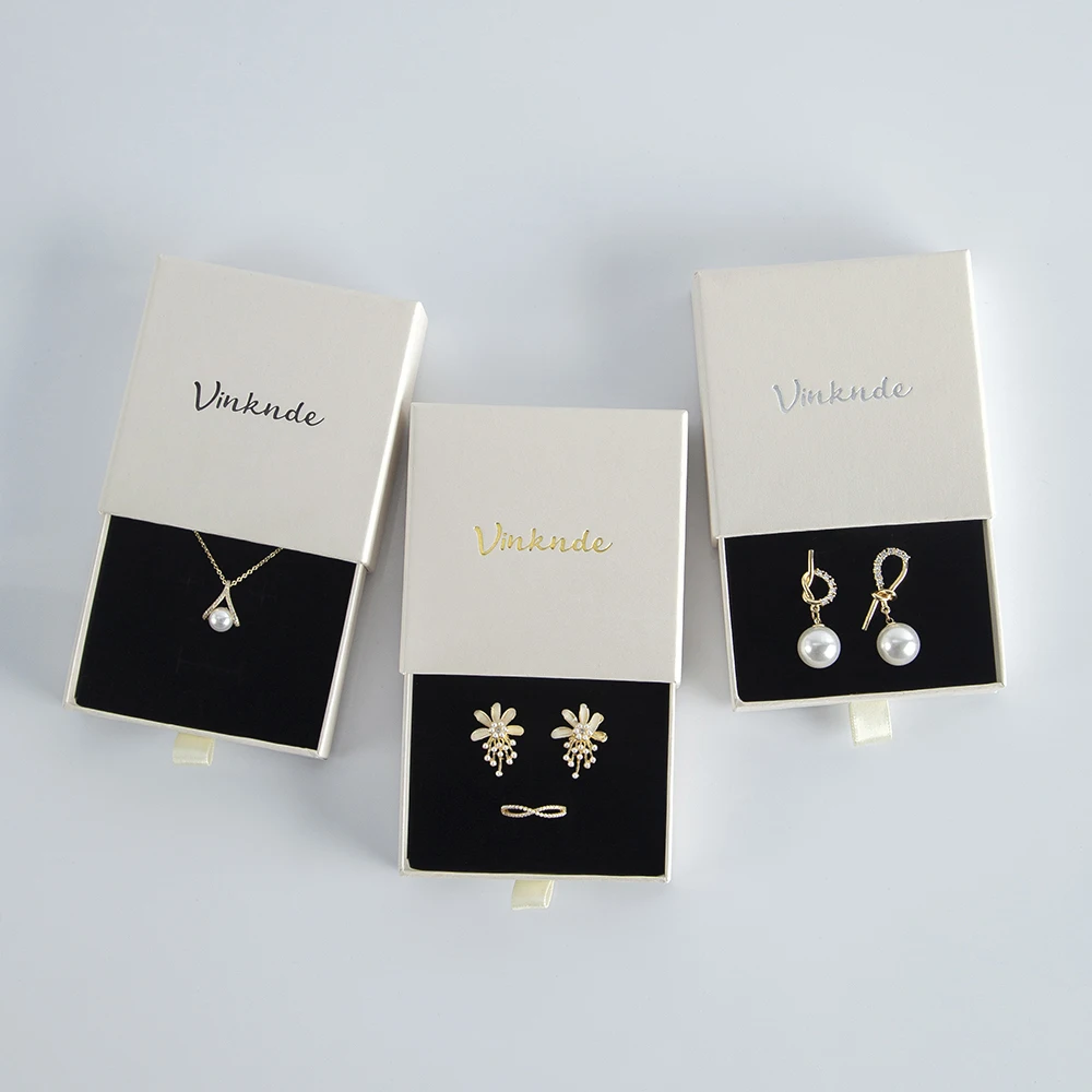 100pcs Eco-Friendly Beige Paper Set 7x9x3cm Custom Luxury Drawer Box Gift Packaging Jewelry Bracelet Earrings Box Set With Logo