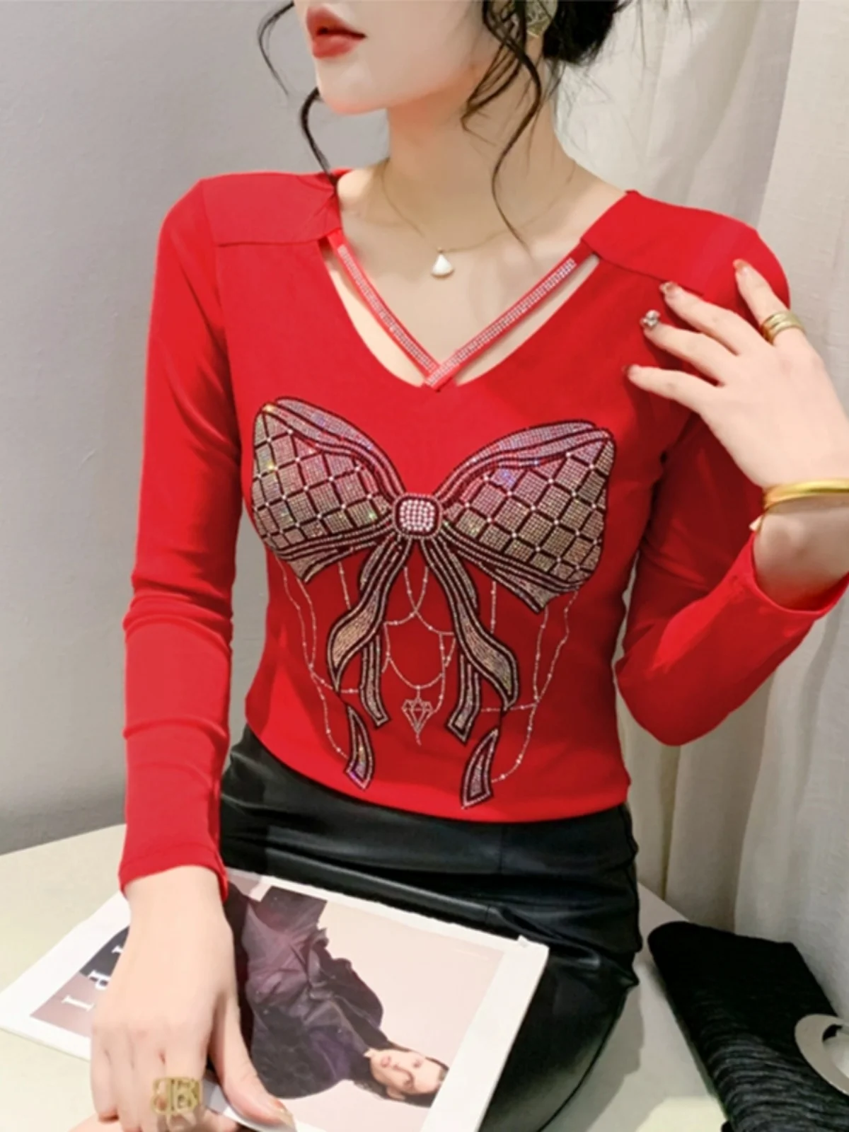 Design Sense Сетчатая рубашка с v-образным вырезом и полым для тяжелой промышленности