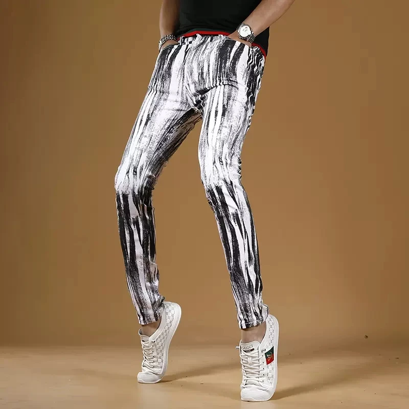 Summer Men Striped Printed White Jeans Streetwear Casual Slim Fit Straight Pants Korean Style Digital Printing Denim Trousers