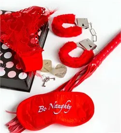 

Модный красный набор