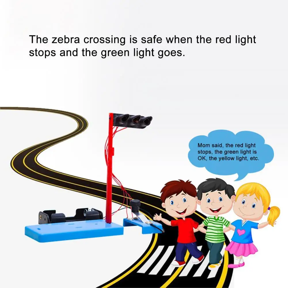 

1 Set Interesting Small LED DIY Traffic Light DIY Traffic Light Eco-friendly Improve Hands-on Ability