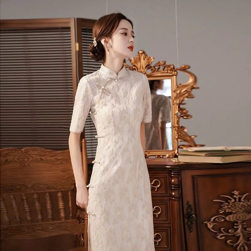 

Spring Cheongsam Republic of China Girl Temperament Young Style Retro Medium Length Modified Lace Dress Vintage Dress Qipao