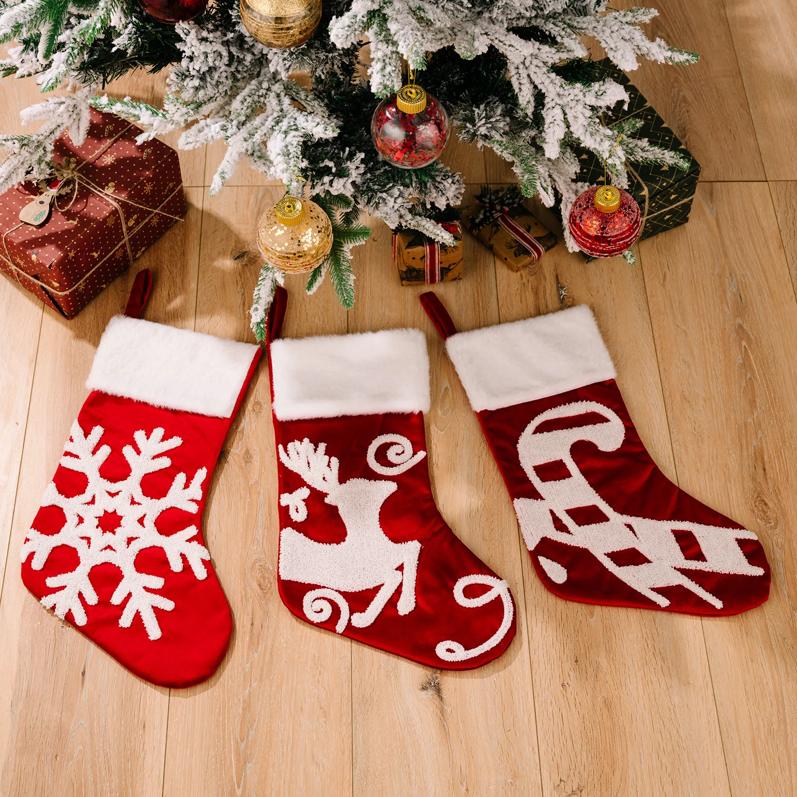 

Christmas Stockings Printed Red Hanging Xmas Sock White Cuff for Christmas Decor Large Xmas Stockings Decoration Home