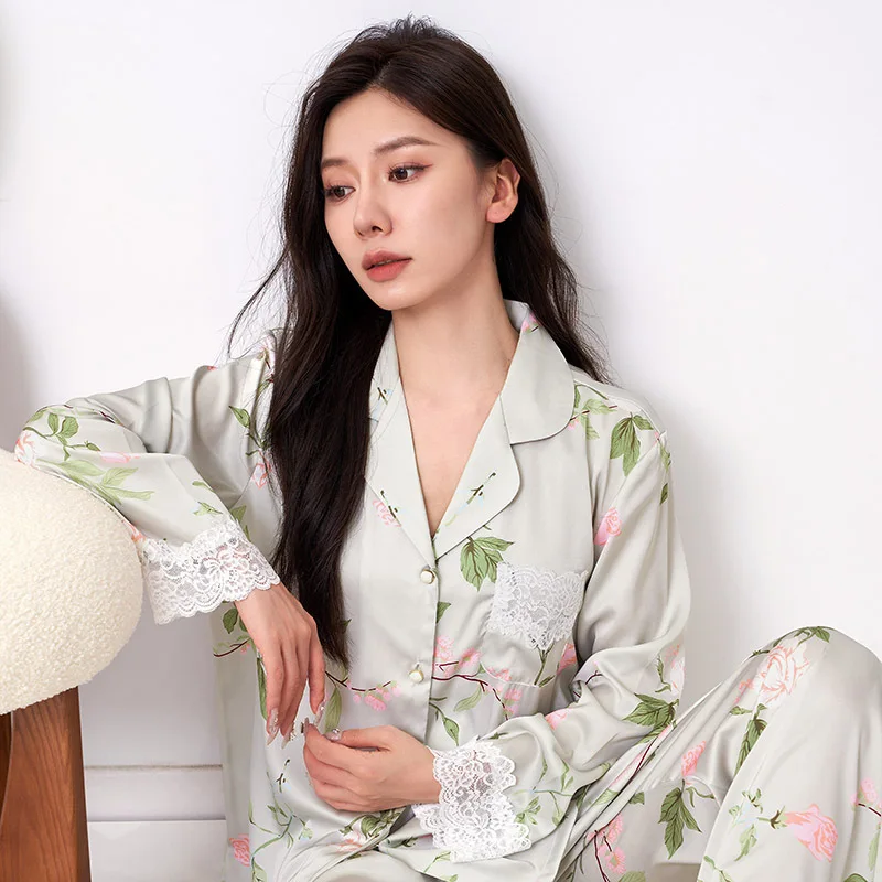 Пижама для женщин Новинка осени Современный Шелковый цветочный кружевной