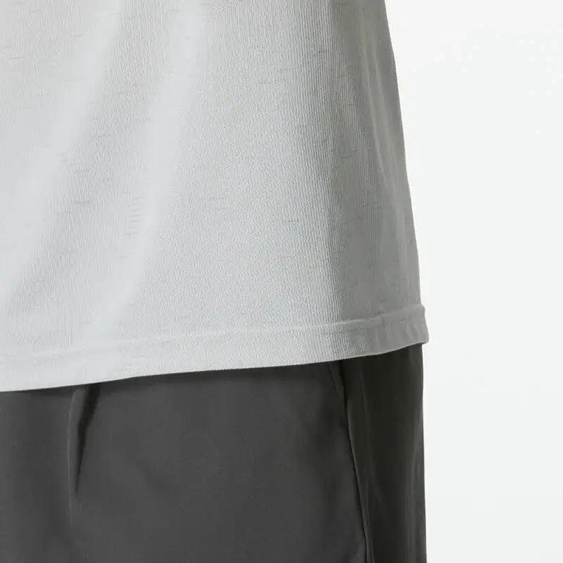 Мужская футболка Under Armour Slim Fit Mesh Breathable Soft Knit с круглым вырезом и короткими рукавами, 1382801-100 (art.: 3920dbdd73d78) - 3920dbdd73d78