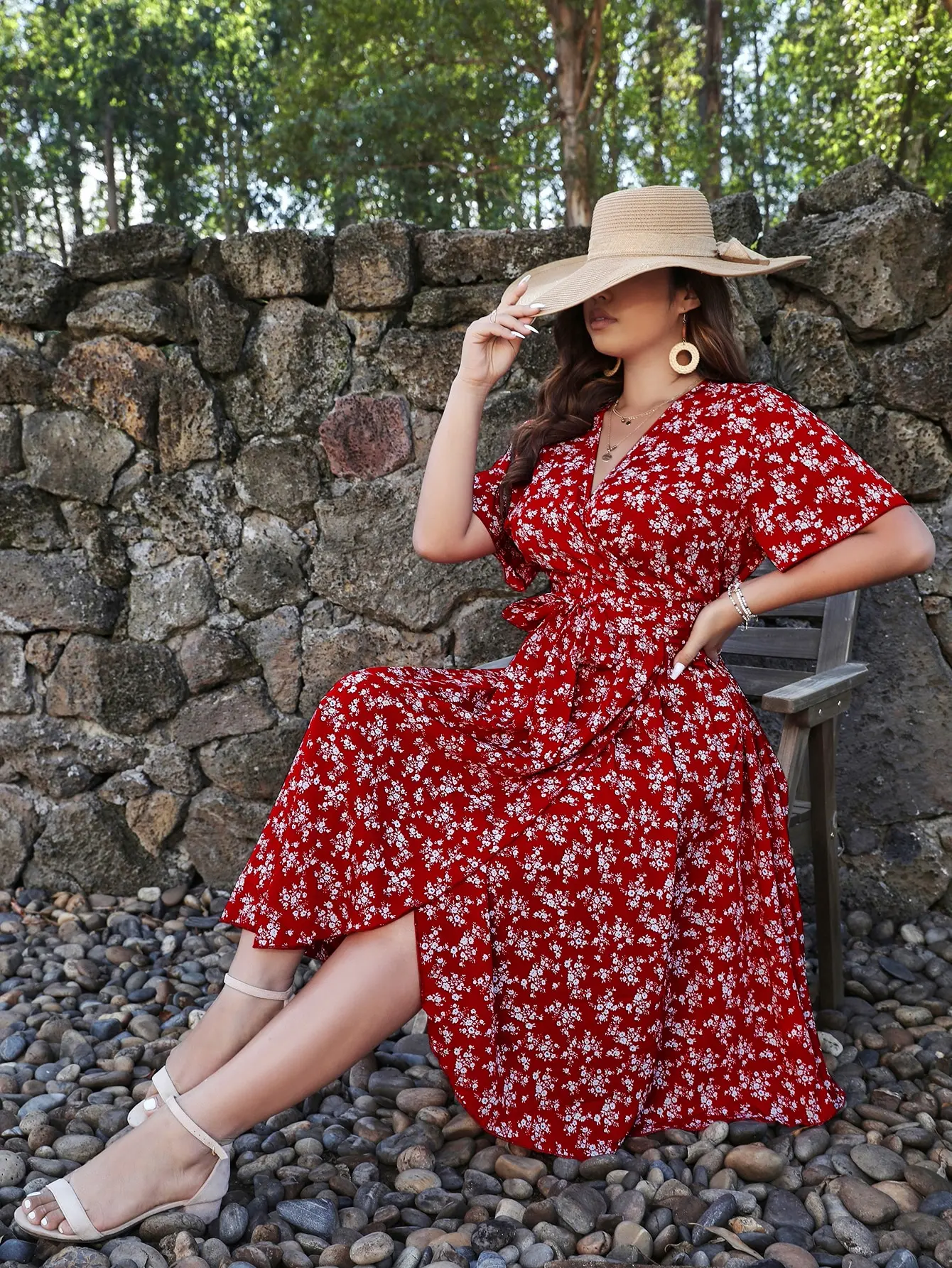 Рисунок 3 - Платье с запахом Finjani