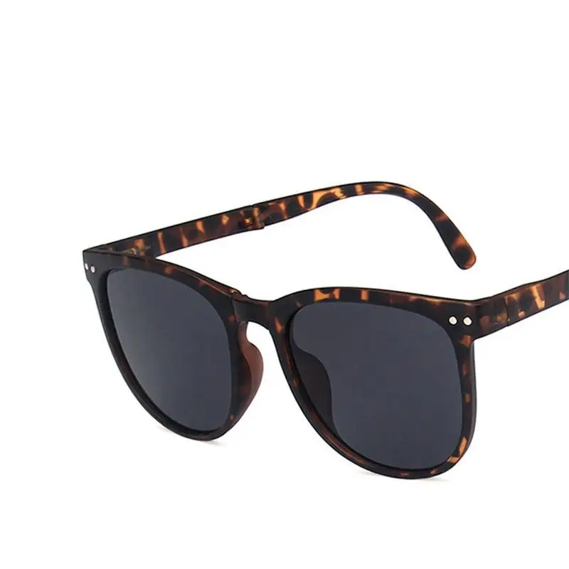 new portable folding sunglasses women men fashion brand retro foldable uv400 sunscreen spectacles for driving hot sun glasses free global shipping