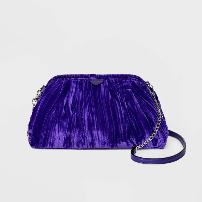 

Crinkle Velvet Oft Clutch -