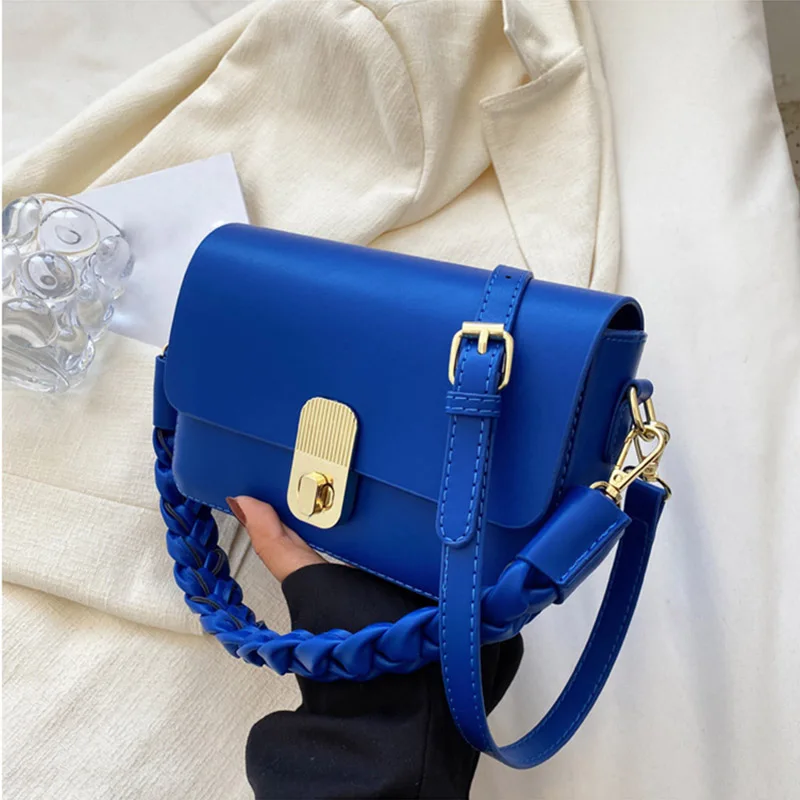 

Брендовые сумки на плечо для женщин, роскошные дизайнерские сумки и кошельки, новинка 2022, сумка через плечо из искусственной кожи с клапаном...